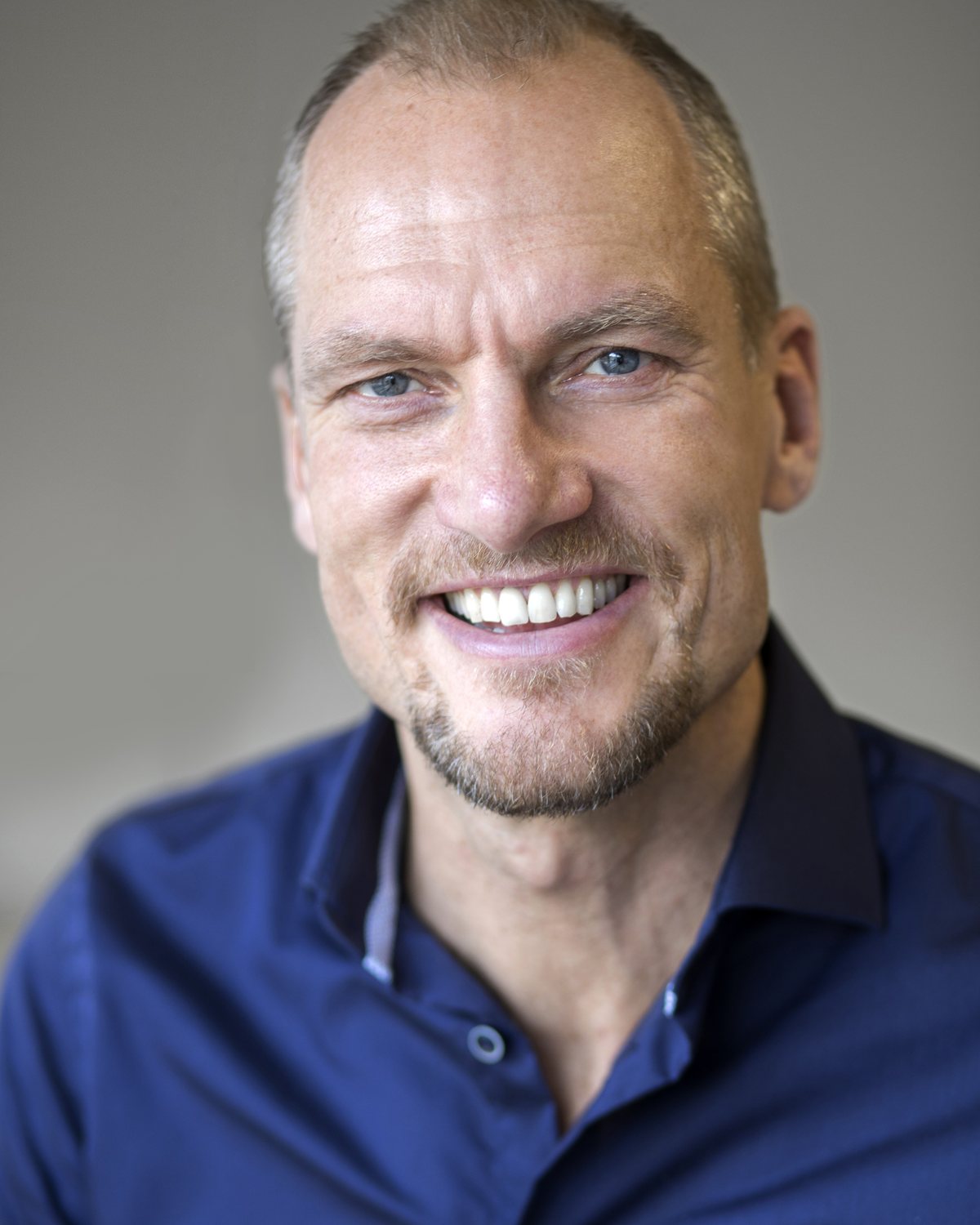 Portret van Frank Schel